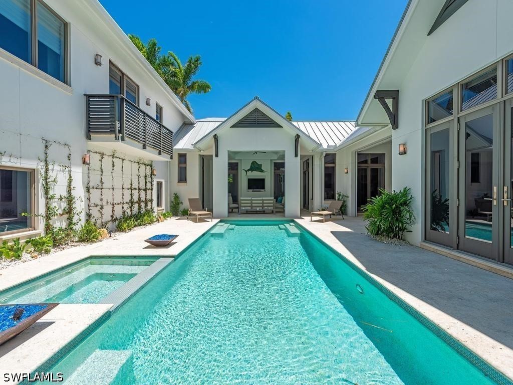 545 13th Avenue S Naples FL 34102 226017050 image25