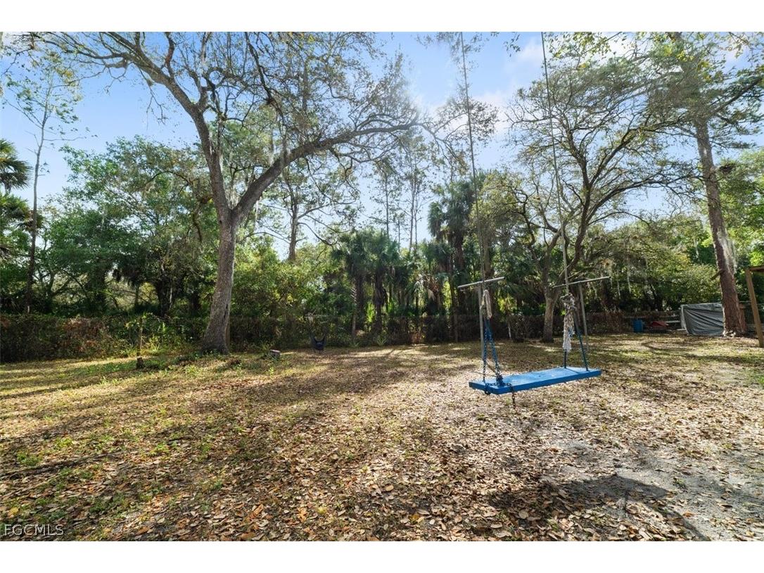 545 & 535 S Fronda Street Clewiston FL 33440 2026011871 image13