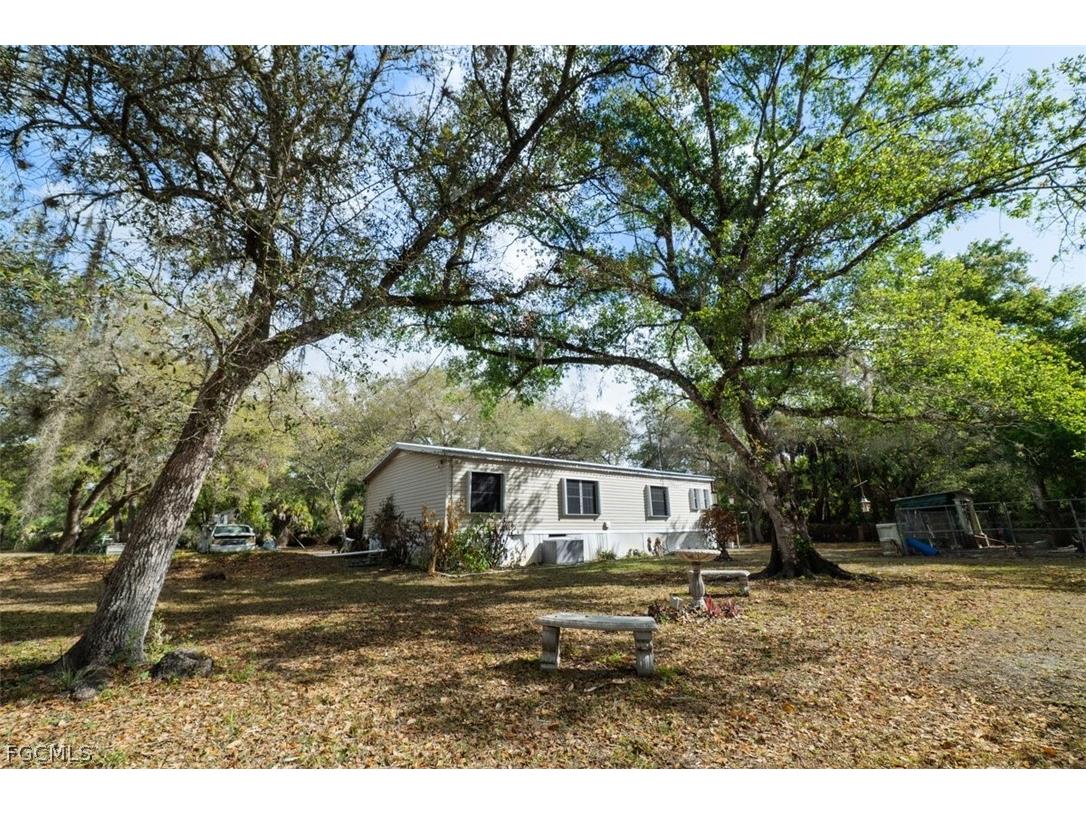 545 & 535 S Fronda Street Clewiston FL 33440 2026011871 image19