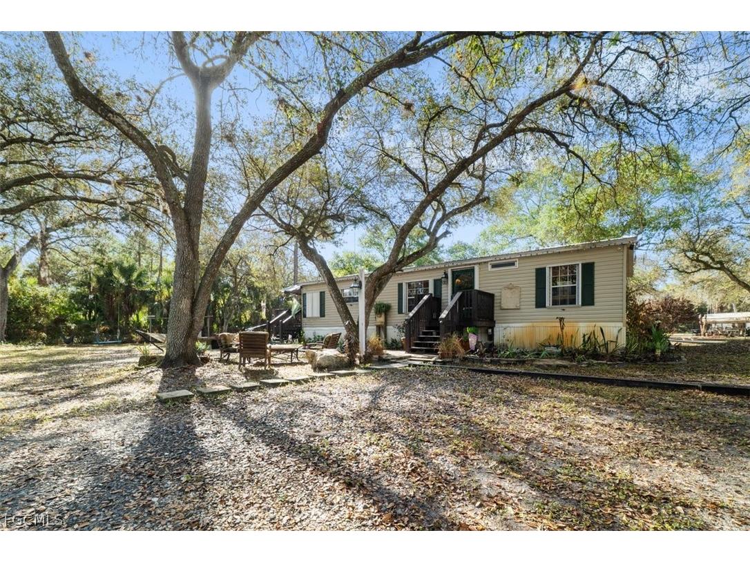 545 & 535 S Fronda Street Clewiston FL 33440 2026011871 image8