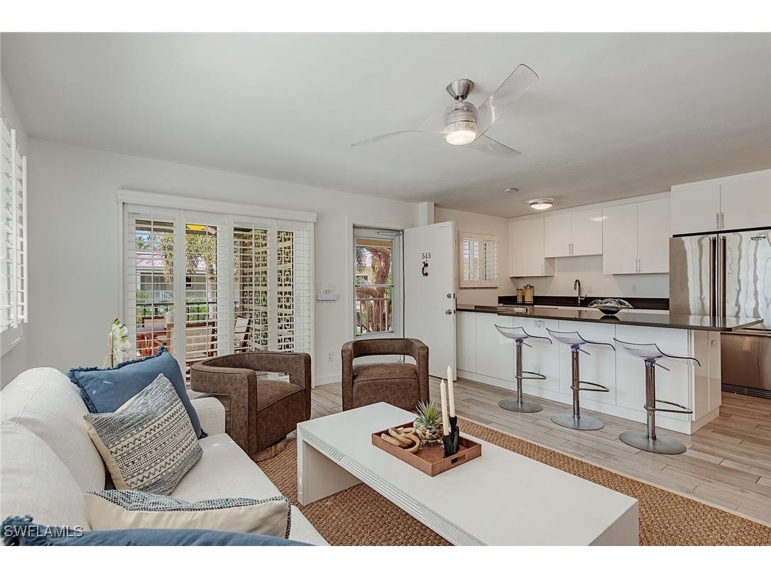 545 Broad Avenue S #545 Naples FL 34102 226000582 image1