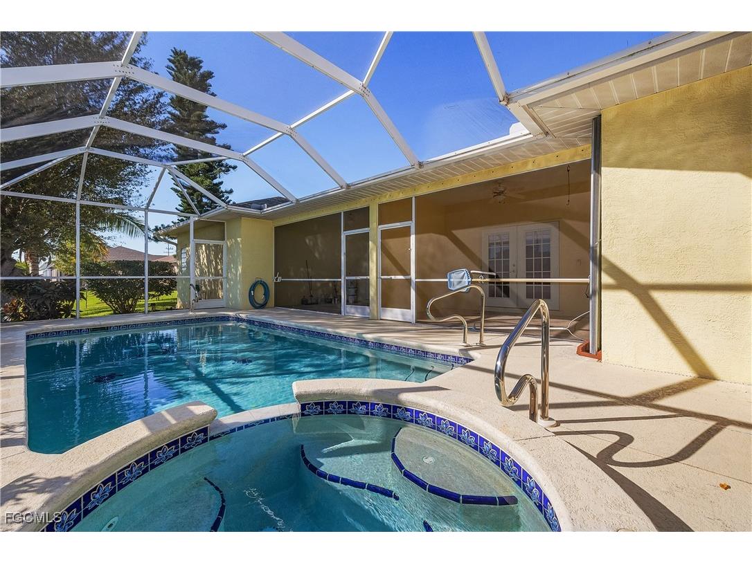 545/603 Cultural Park Boulevard S Cape Coral FL 33990 2025018632 image1