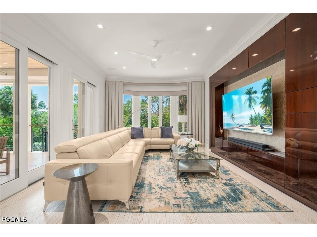 545 Lighthouse Way Sanibel FL 33957 2026017885 image14
