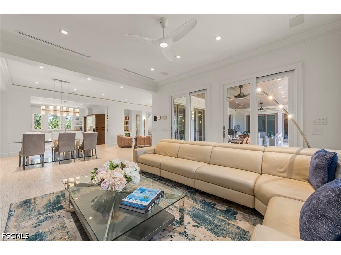 545 Lighthouse Way Sanibel FL 33957 2026017885 image15