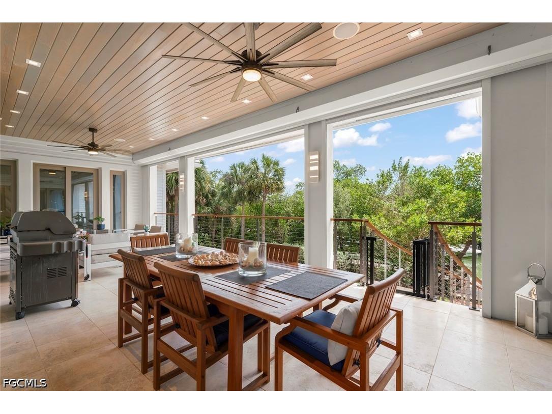 545 Lighthouse Way Sanibel FL 33957 2026017885 image38