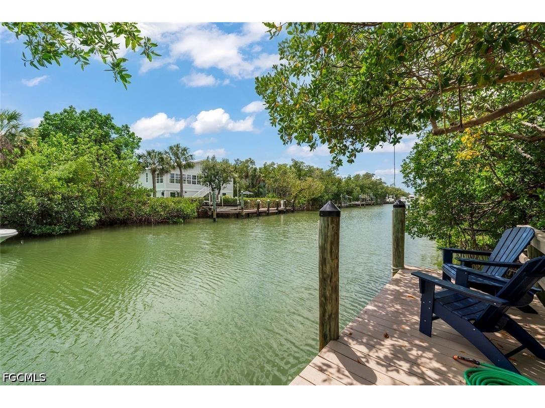545 Lighthouse Way Sanibel FL 33957 2026017885 image45
