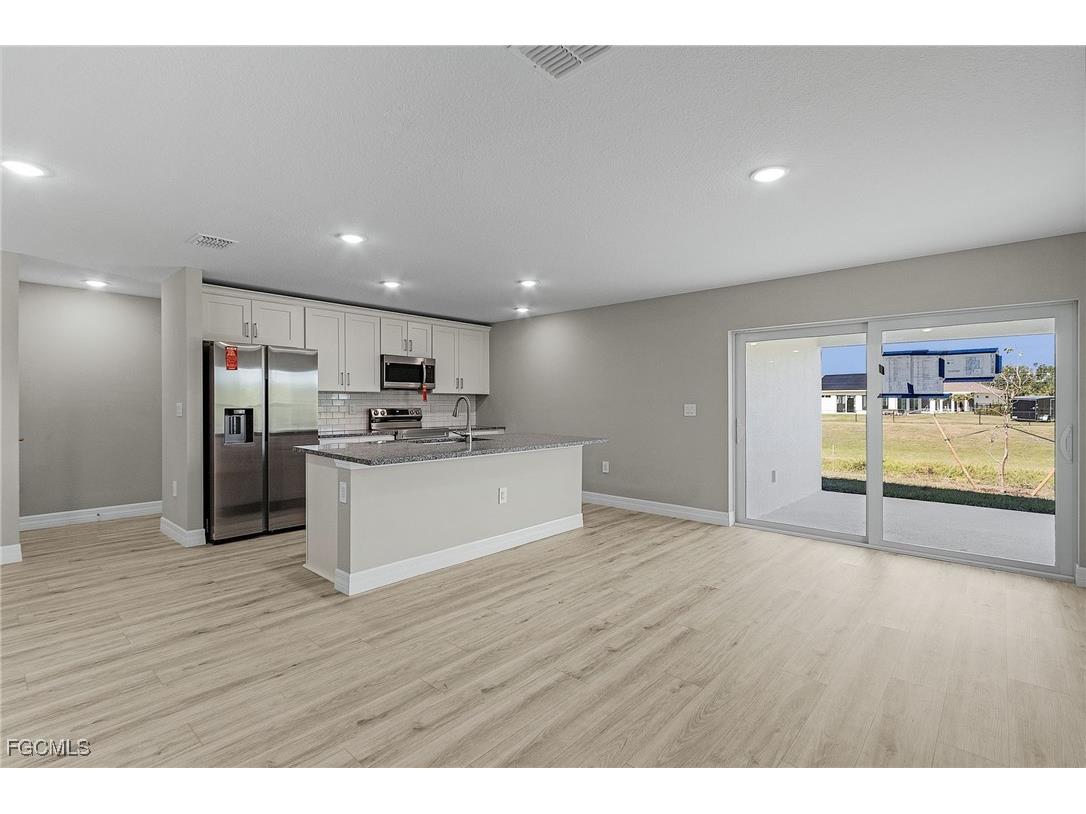 545 Oakshire Lane Lehigh Acres FL 33972 2026000972 image12