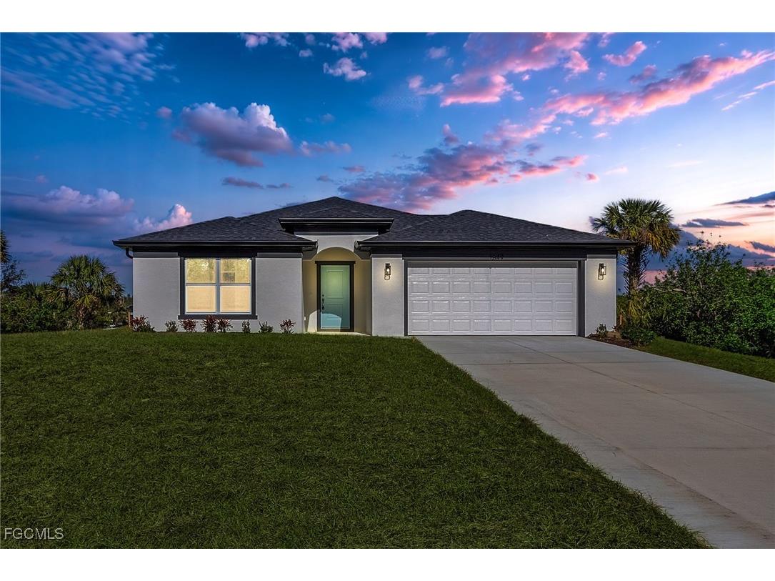 545 Oakshire Lane Lehigh Acres FL 33972 2026000972 image2