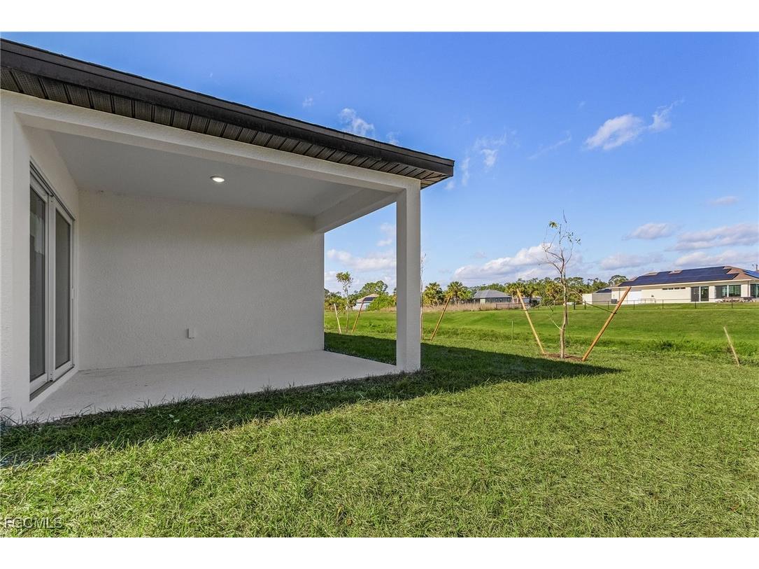 545 Oakshire Lane Lehigh Acres FL 33972 2026000972 image20