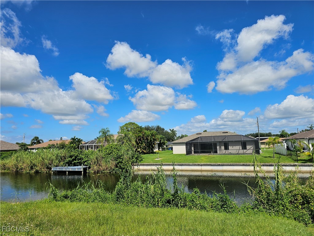 545 SE 4th Terrace Cape Coral FL 33990 2025014128 image2