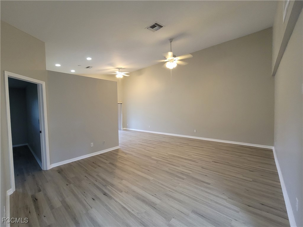 545 SE 6th Terrace Cape Coral FL 33990 2025017554 image14