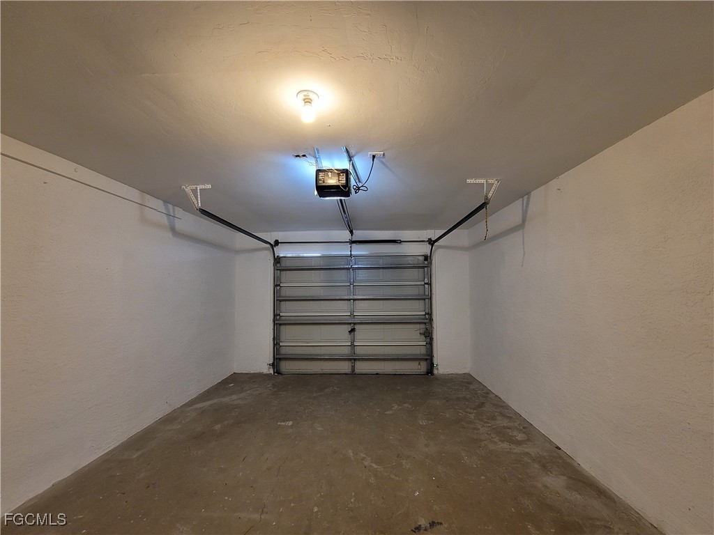 545 SE 6th Terrace Cape Coral FL 33990 2025017554 image19