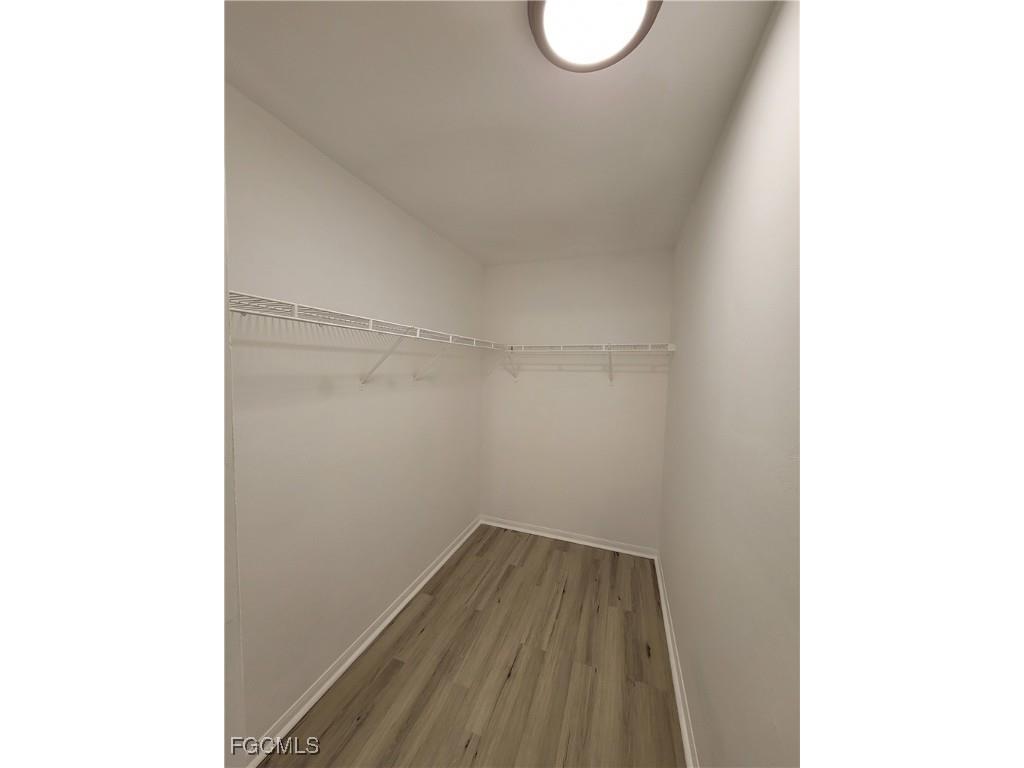 545 SE 6th Terrace Cape Coral FL 33990 2025017554 image7