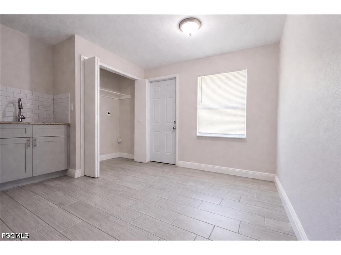 5451 11th Avenue Fort Myers FL 33907 2026017518 image9