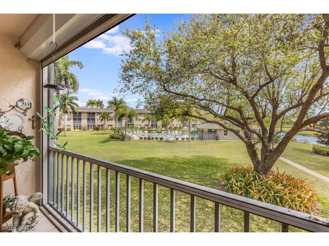 5451 Rattlesnake Hammock Road #207D Naples FL 34113 224020576 image1