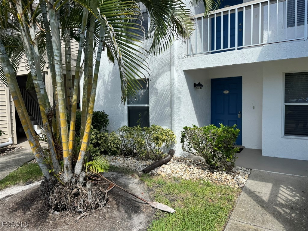 5455 Peppertree Drive #7 Fort Myers FL 33908 2025013077 image1