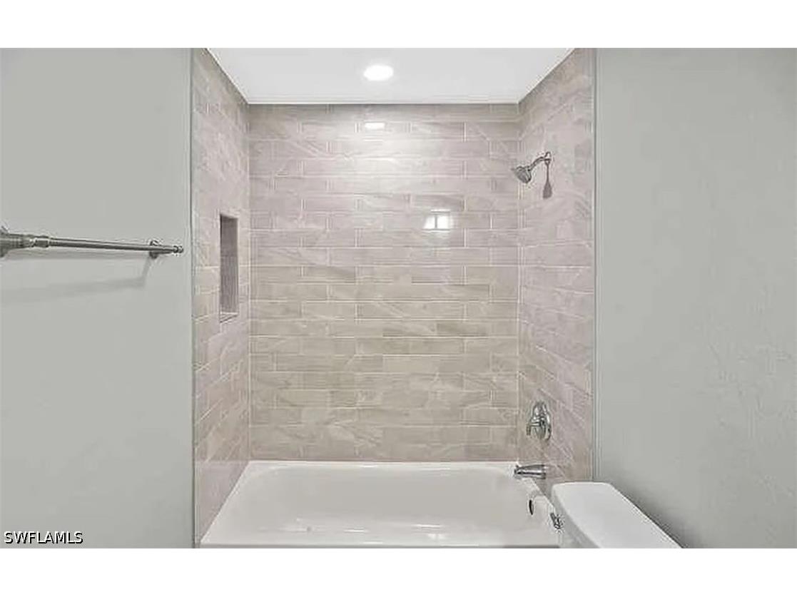 5457 9th Avenue Fort Myers FL 33907 226012759 image12