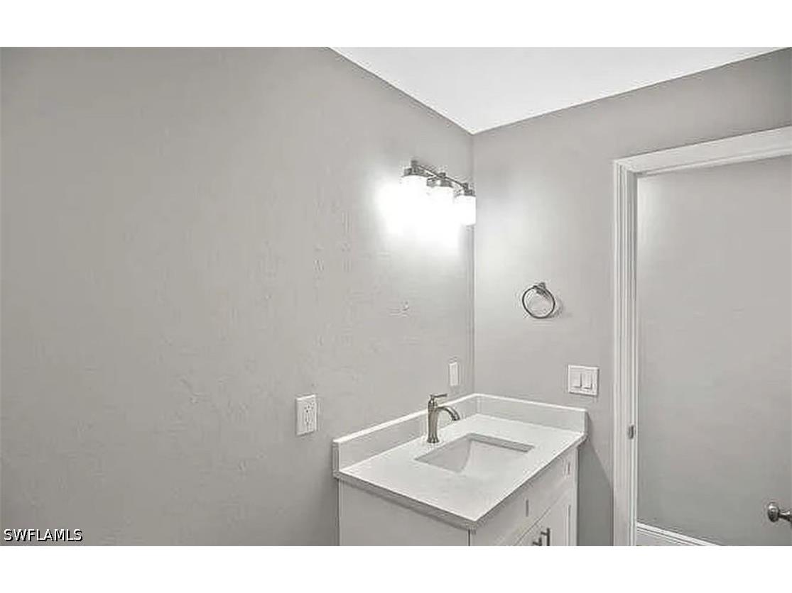 5457 9th Avenue Fort Myers FL 33907 226012759 image13