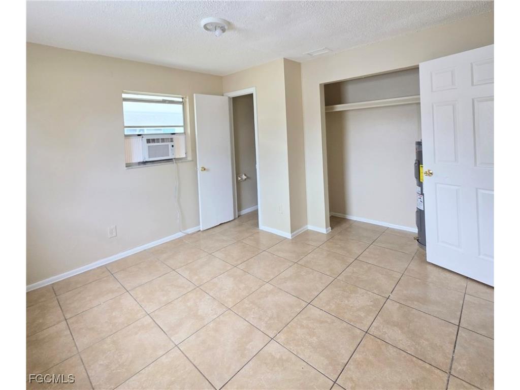 5458/5460 Tenth Avenue Fort Myers FL 33907 2025012684 image11