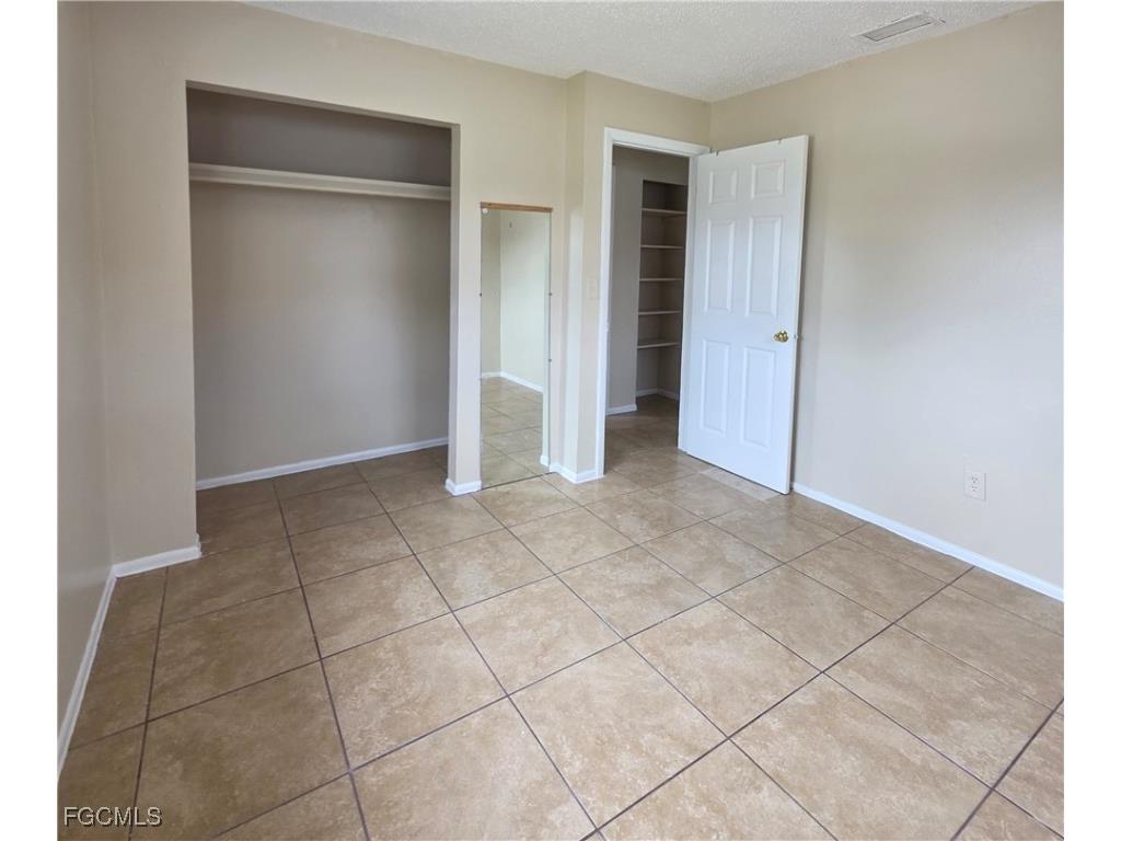 5458/5460 Tenth Avenue Fort Myers FL 33907 2025012684 image15