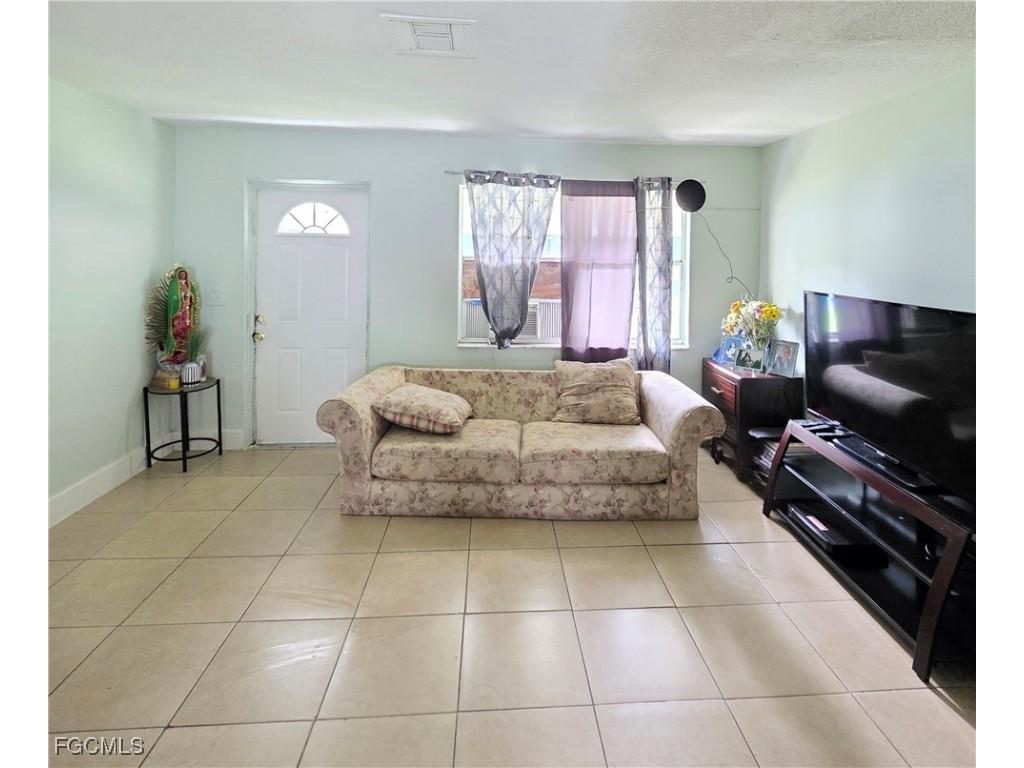 5458/5460 Tenth Avenue Fort Myers FL 33907 2025012684 image17