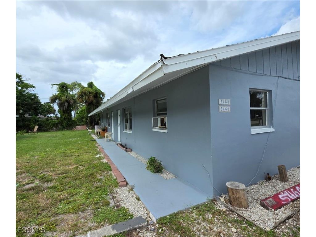 5458/5460 Tenth Avenue Fort Myers FL 33907 2025012684 image2