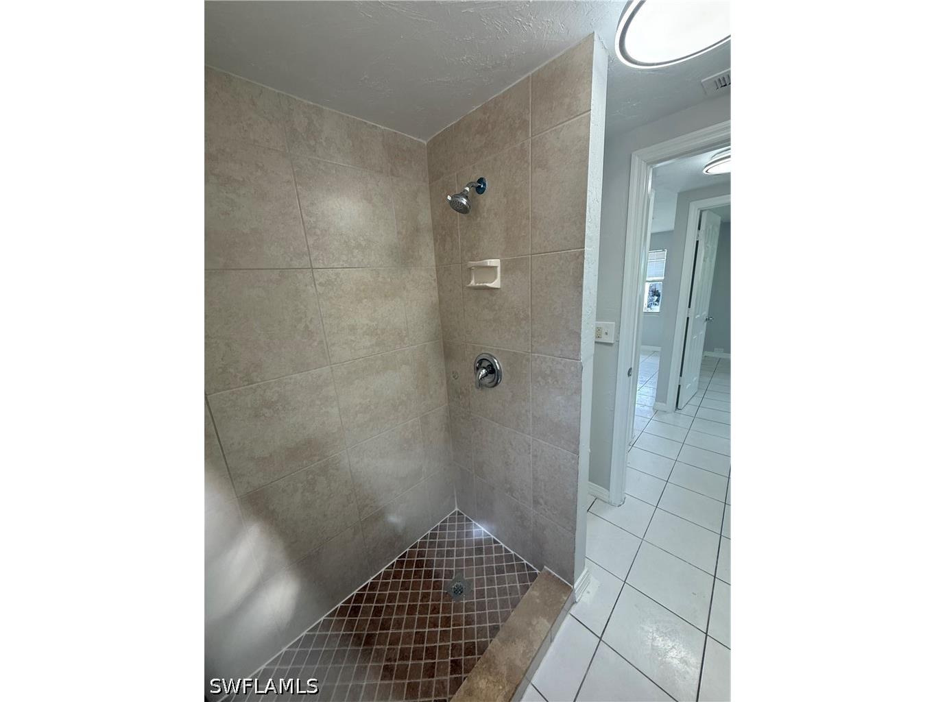 5458 Sholtz Street Naples FL 34113 226017162 image8