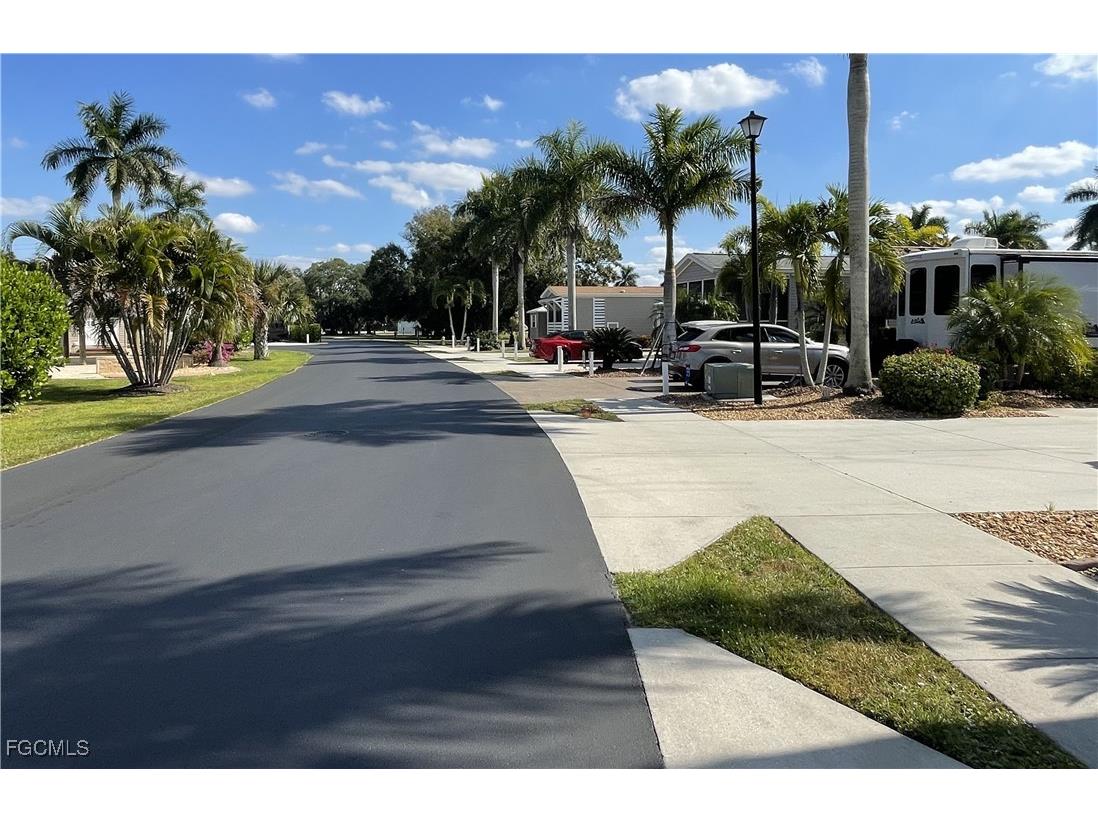 5459 Cypress Trail Resort Circle Fort Myers FL 33905 2025021579 image7
