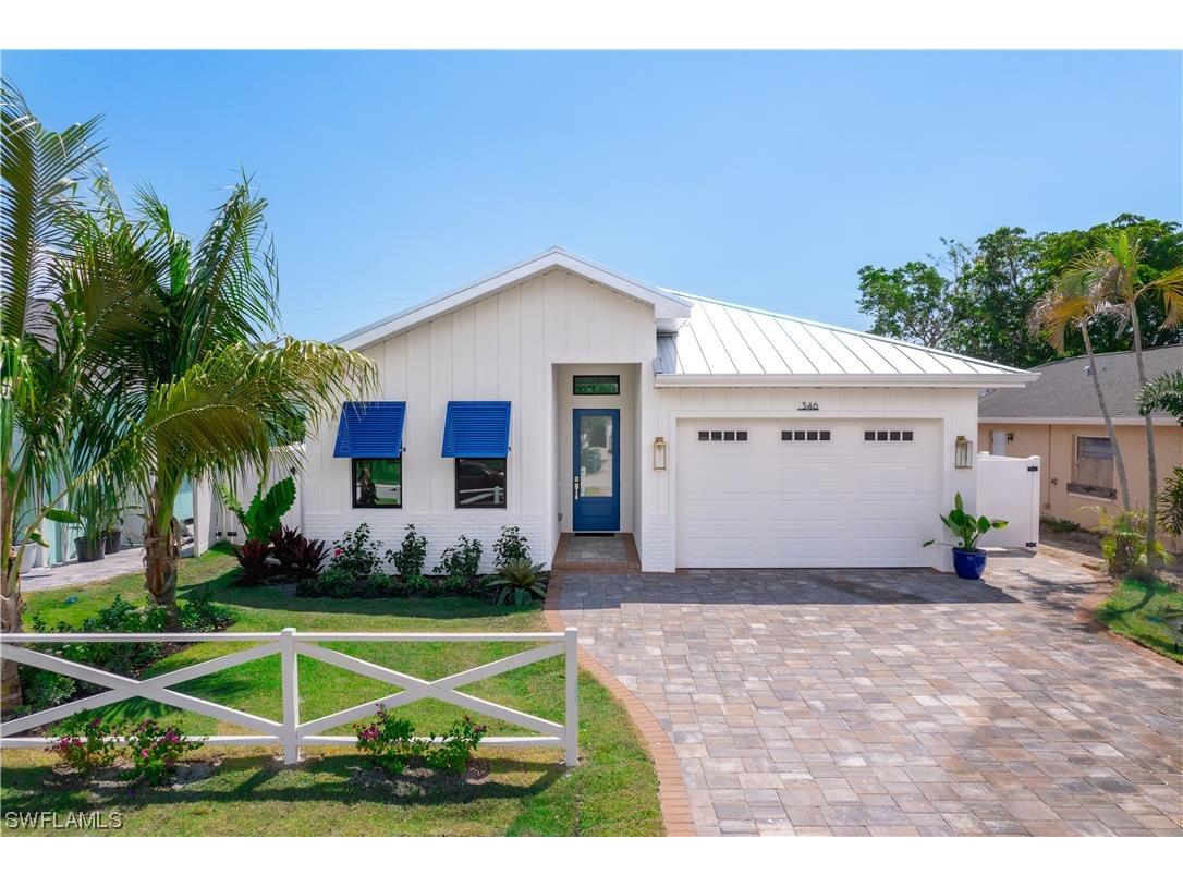 546 104th Avenue N Naples FL 34108 223063789 image1