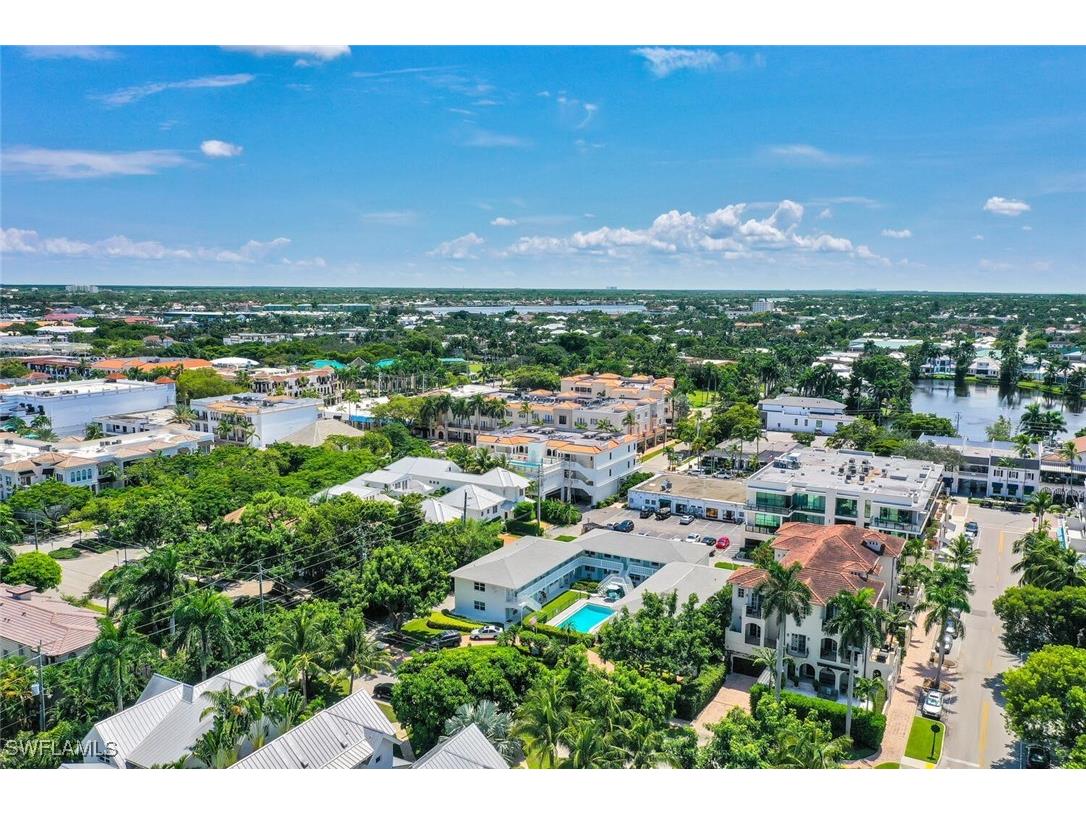 546 4th Avenue S #7 Naples FL 34102 225070459 image12
