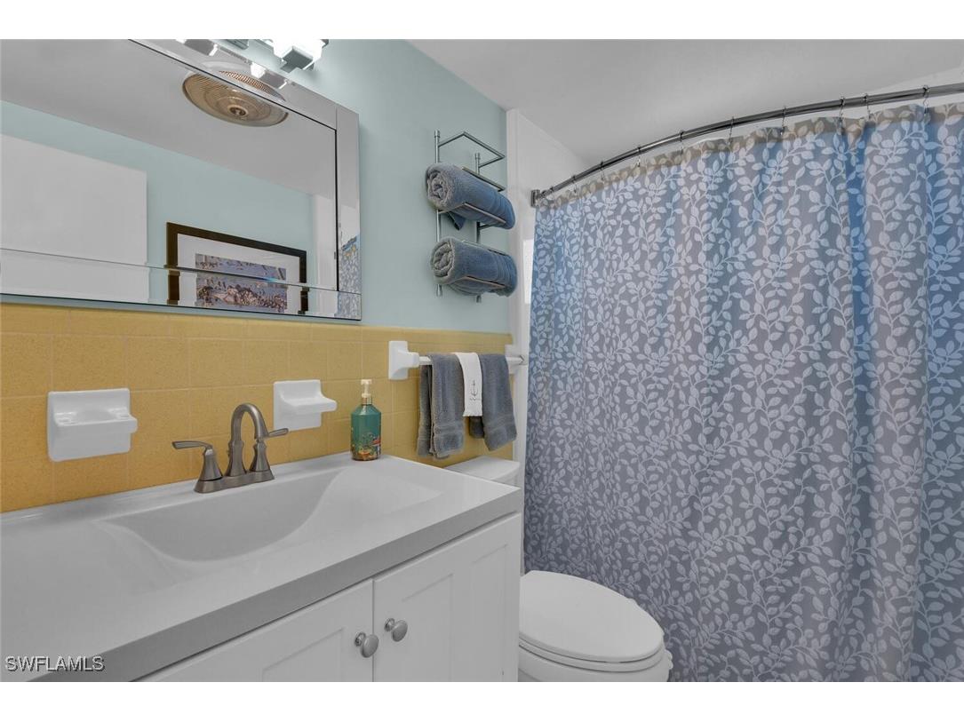 546 4th Avenue S #7 Naples FL 34102 225070459 image9