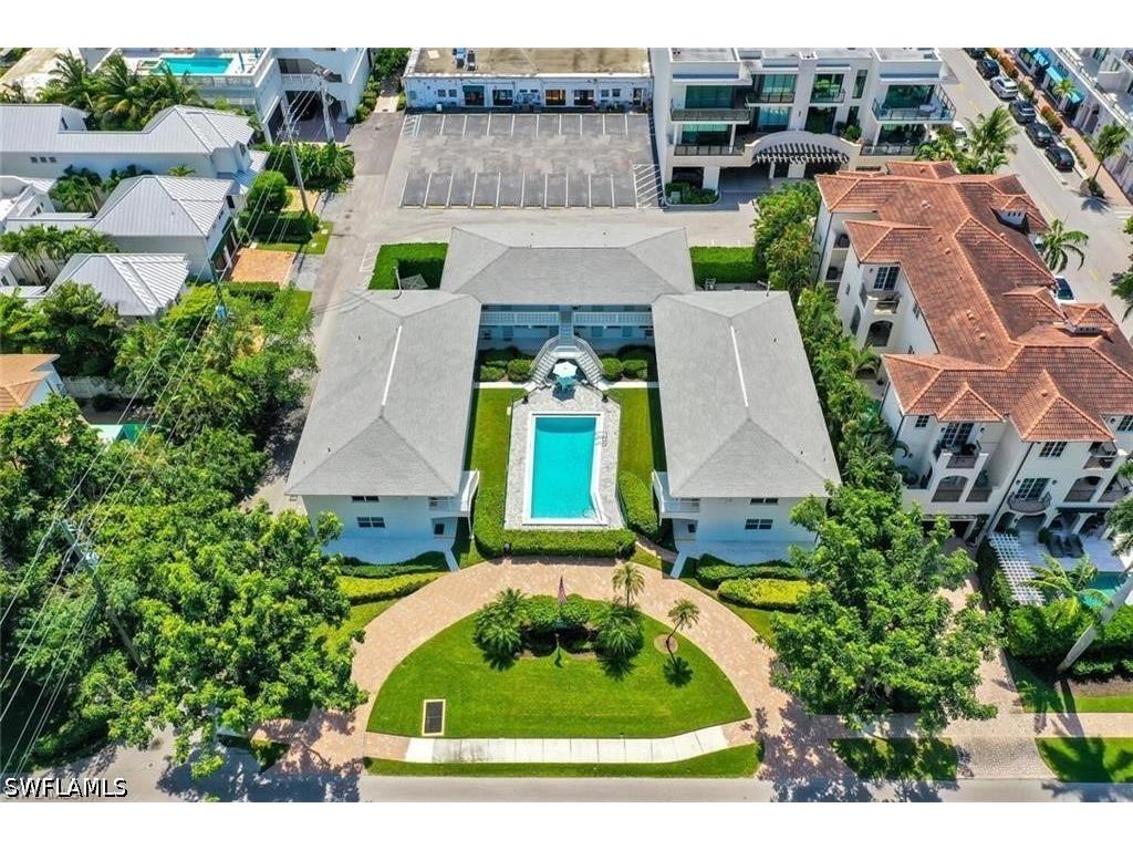 546 4th Avenue S #7 Naples FL 34102 226013677 image1