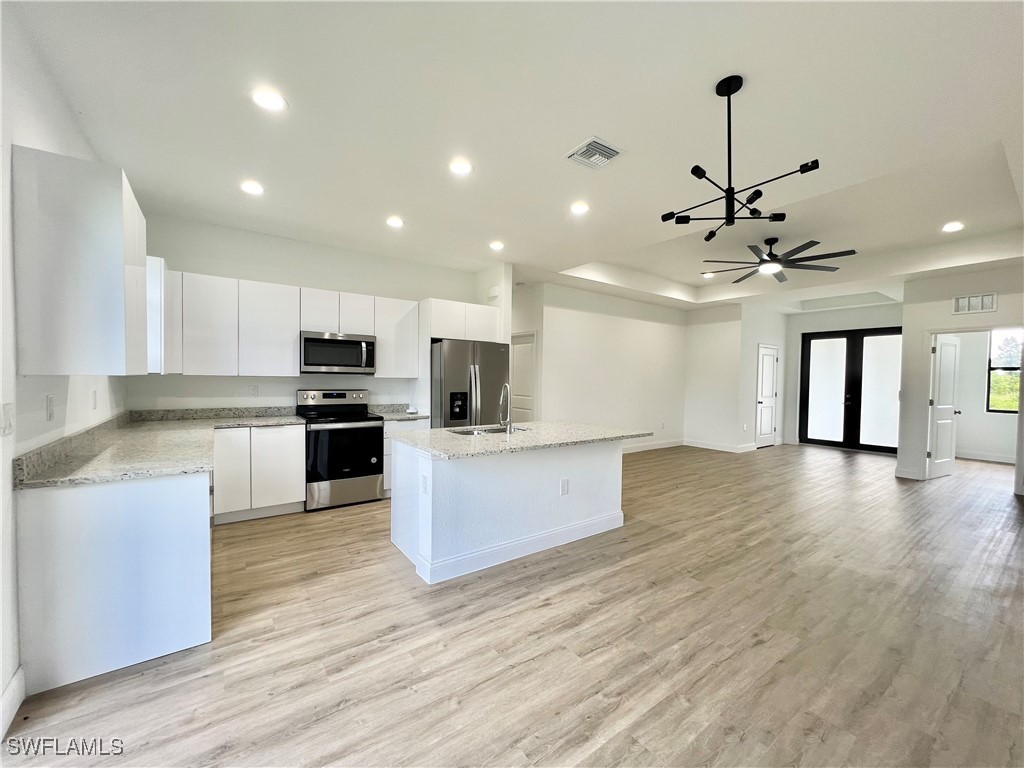 546 Aspen Avenue S Lehigh Acres FL 33974 224082566 image1
