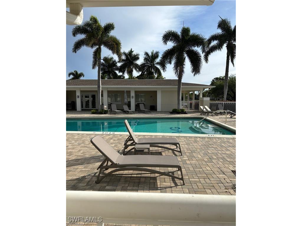 546 Broad Avenue S #546 Naples FL 34102 225067982 image2
