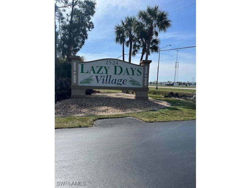 546 Freedom Street North Fort Myers FL 33917 224096759 image1