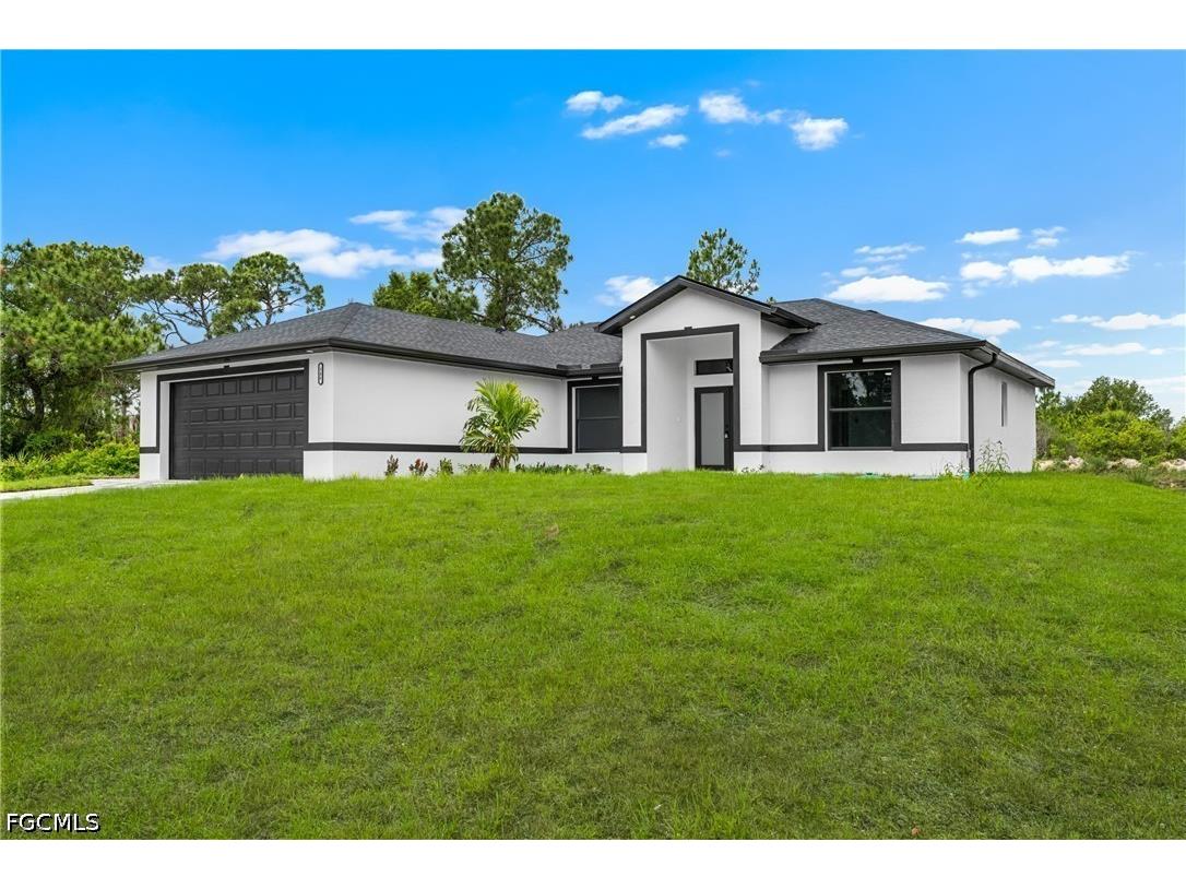 546 Genoa Avenue S Lehigh Acres FL 33974 2026022550 image3