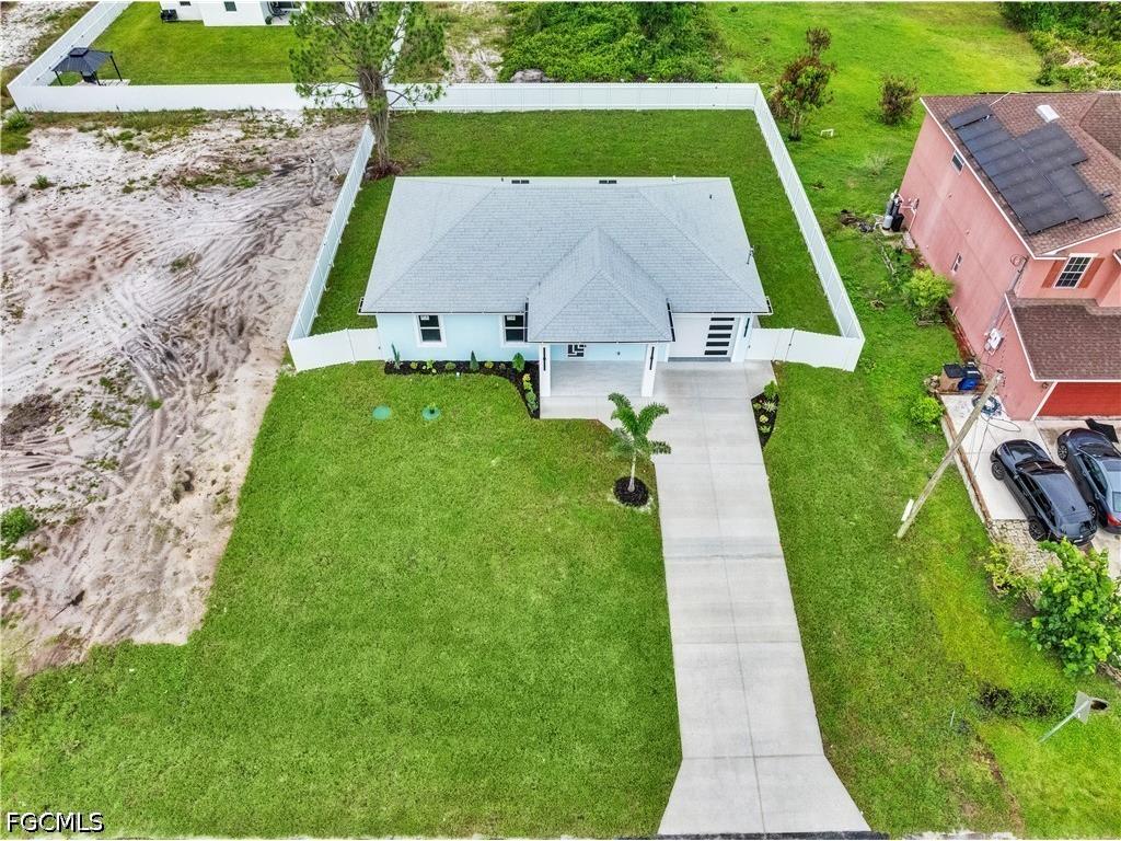 546 Louisville Street E Lehigh Acres FL 33974 2026023519 image2
