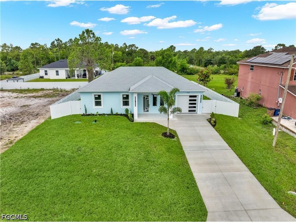 546 Louisville Street E Lehigh Acres FL 33974 2026023519 image3