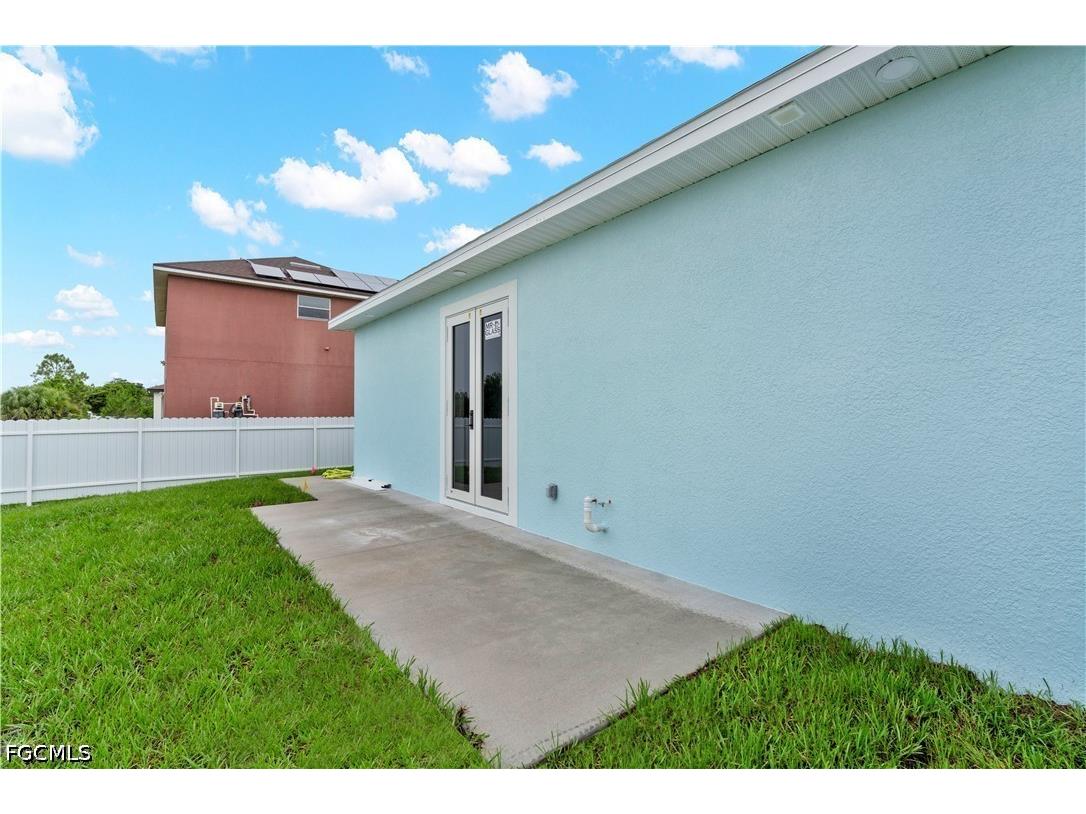 546 Louisville Street E Lehigh Acres FL 33974 2026023519 image34