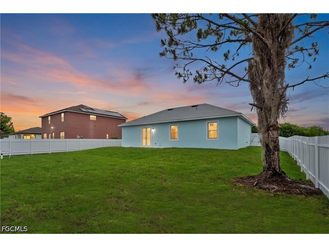 546 Louisville Street E Lehigh Acres FL 33974 2026023519 image36