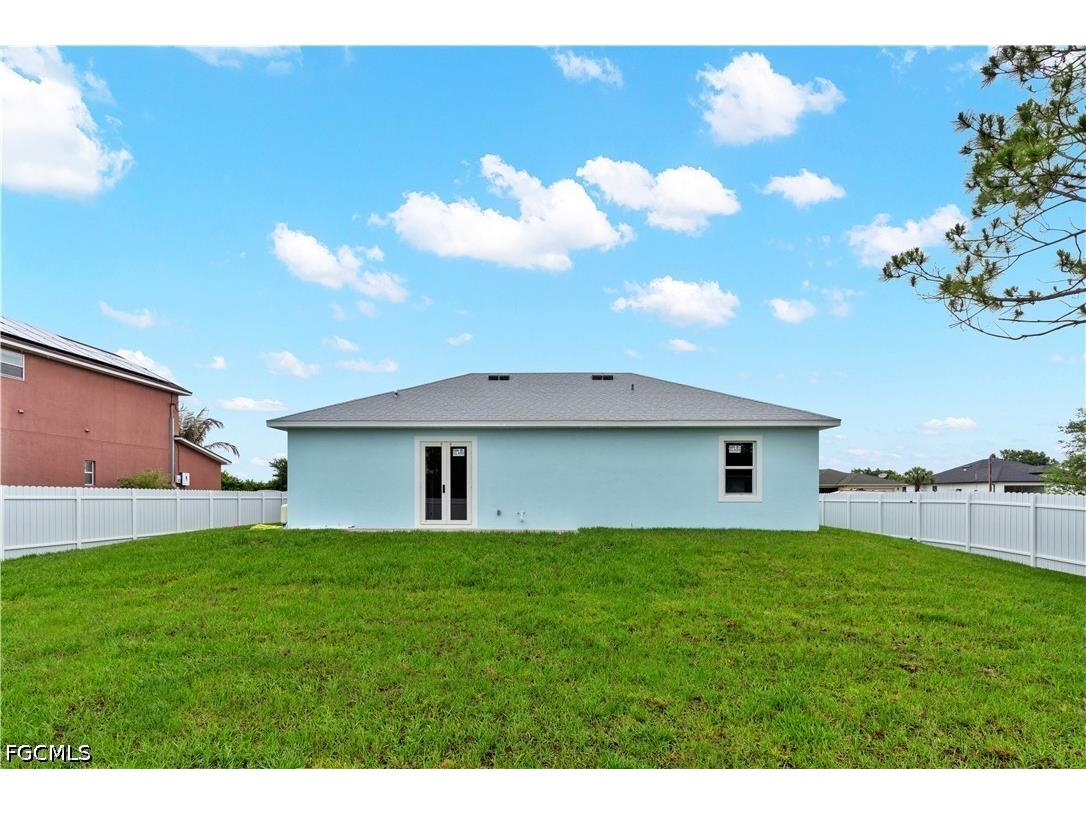 546 Louisville Street E Lehigh Acres FL 33974 2026023519 image37