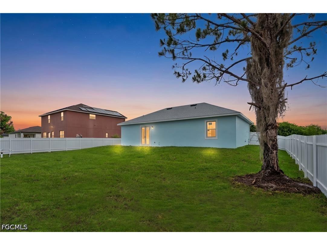 546 Louisville Street E Lehigh Acres FL 33974 2026023519 image38