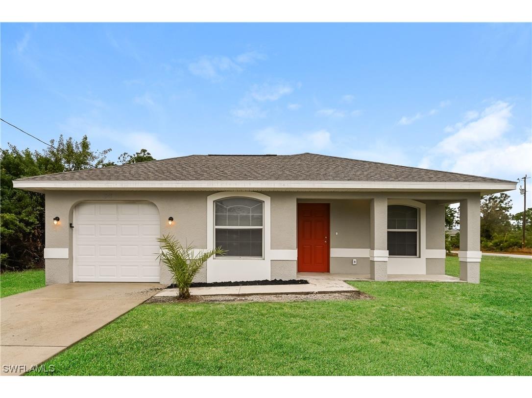 546 Sherwood Avenue S Lehigh Acres FL 33974 224012316 image1