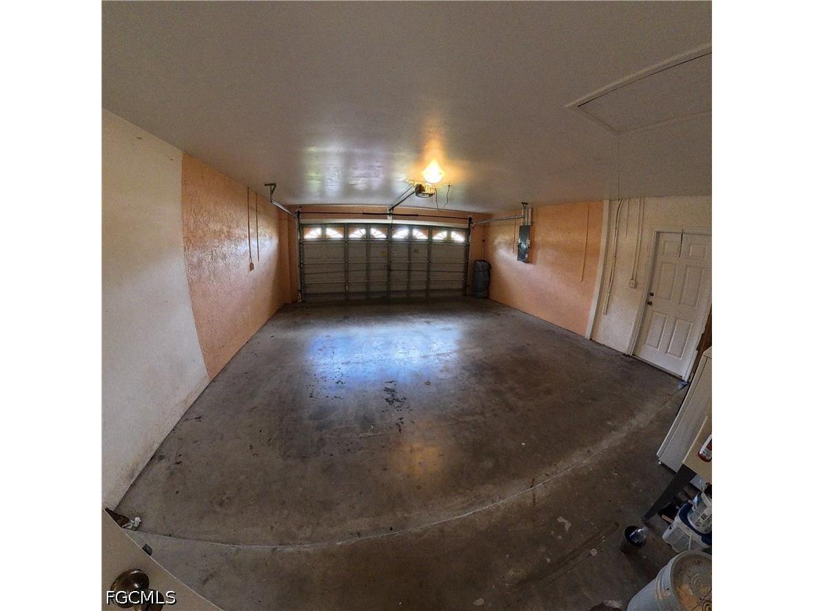 546 Whispering Wind Bend Lehigh Acres FL 33974 2026025201 image11