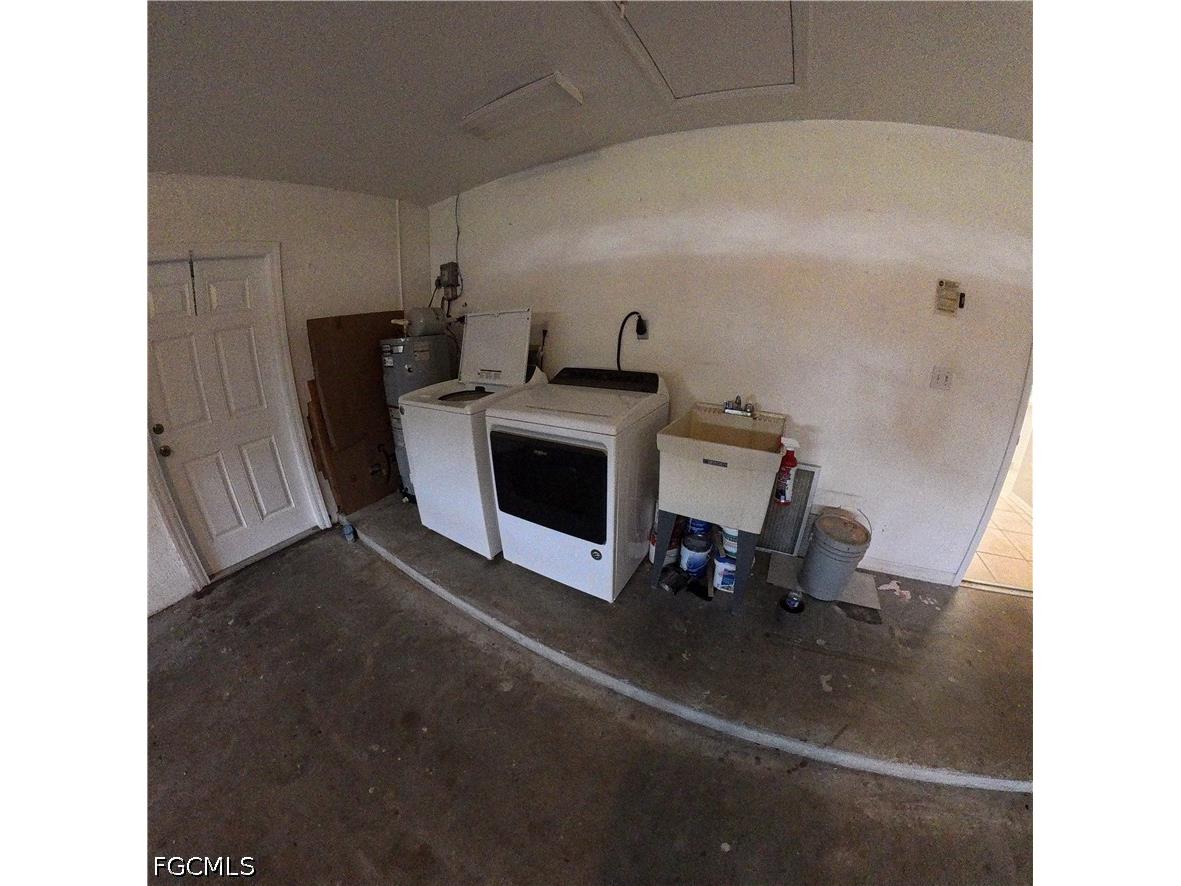 546 Whispering Wind Bend Lehigh Acres FL 33974 2026025201 image12