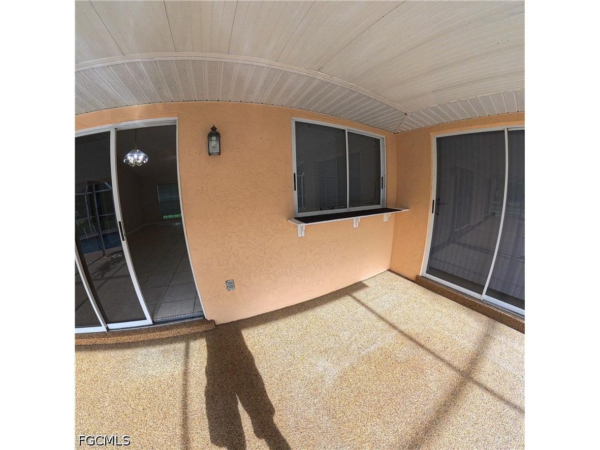 546 Whispering Wind Bend Lehigh Acres FL 33974 2026025201 image19