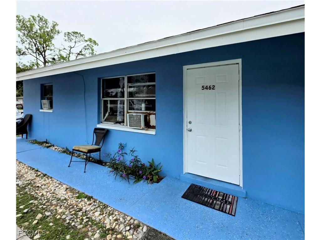 5462/5464 Tenth Avenue Fort Myers FL 33907 2025012715 image13