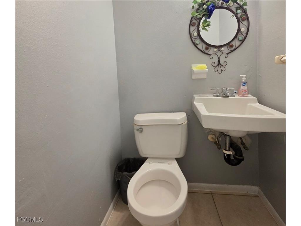 5462/5464 Tenth Avenue Fort Myers FL 33907 2025012715 image6