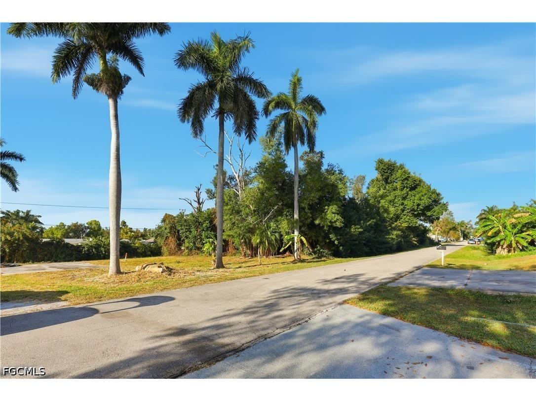 5465 Avenue D Bokeelia FL 33922 2026013788 image2
