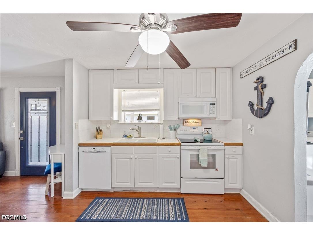 547 101st Avenue N Naples FL 34108 2026018607 image10